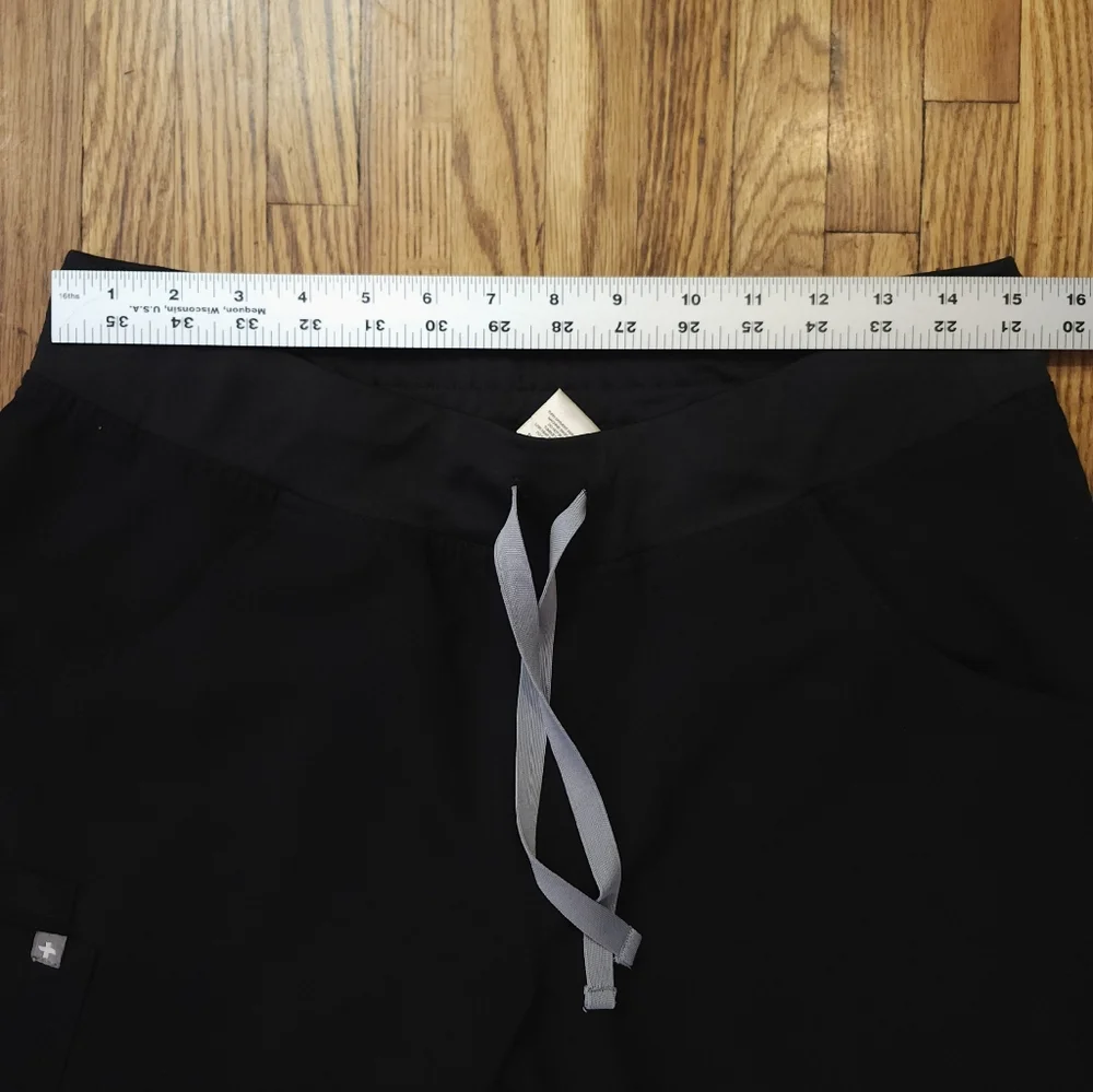 Figs Womens Scrub set Kade Pants Size M/ P Casma Top Size S Black - Picture 4 of 10